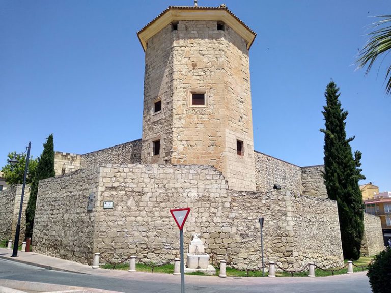 Via Verde del Aceite fortress with tower